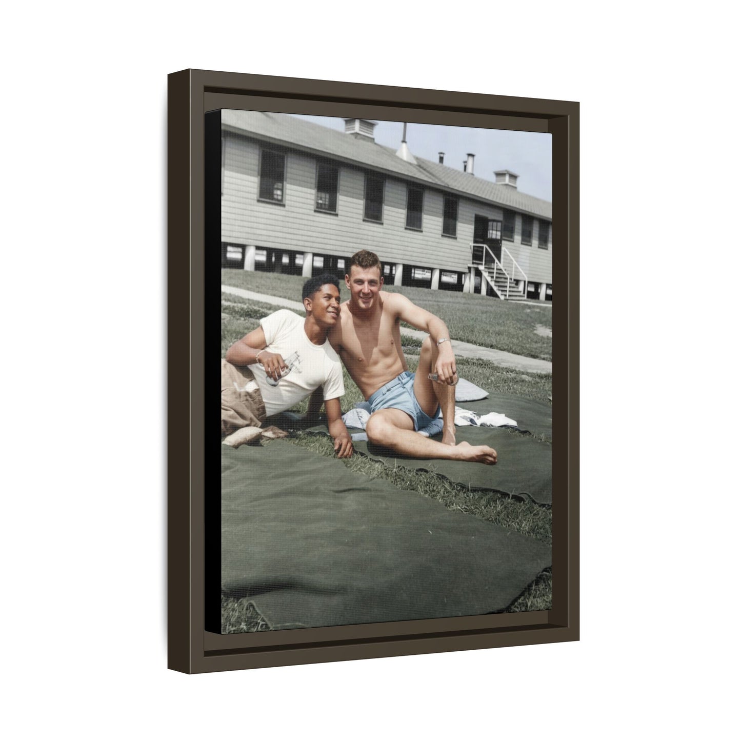 paire 038 | Framed Vintage Photo - Matte Canvas