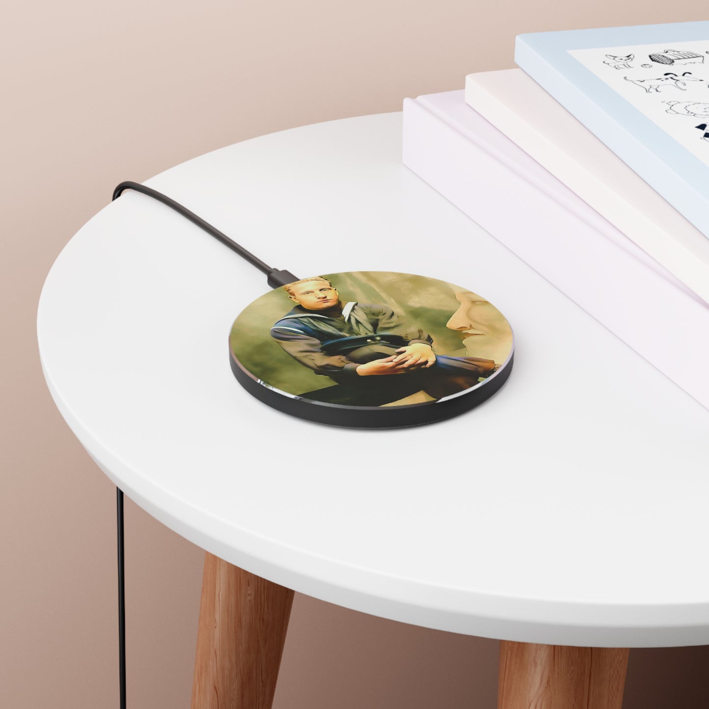 celibataire 016 | Wireless Charger Vintage Sailor Moon Photo USN Navy Gay LGBTQ Queer Single Gift