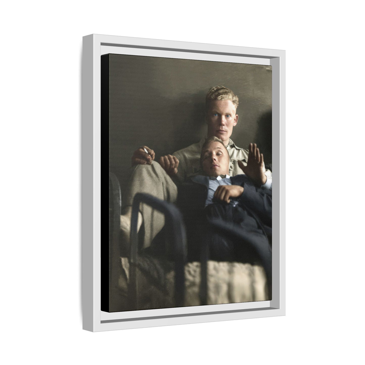 paire 046 | Framed Vintage Photo - Matte Canvas