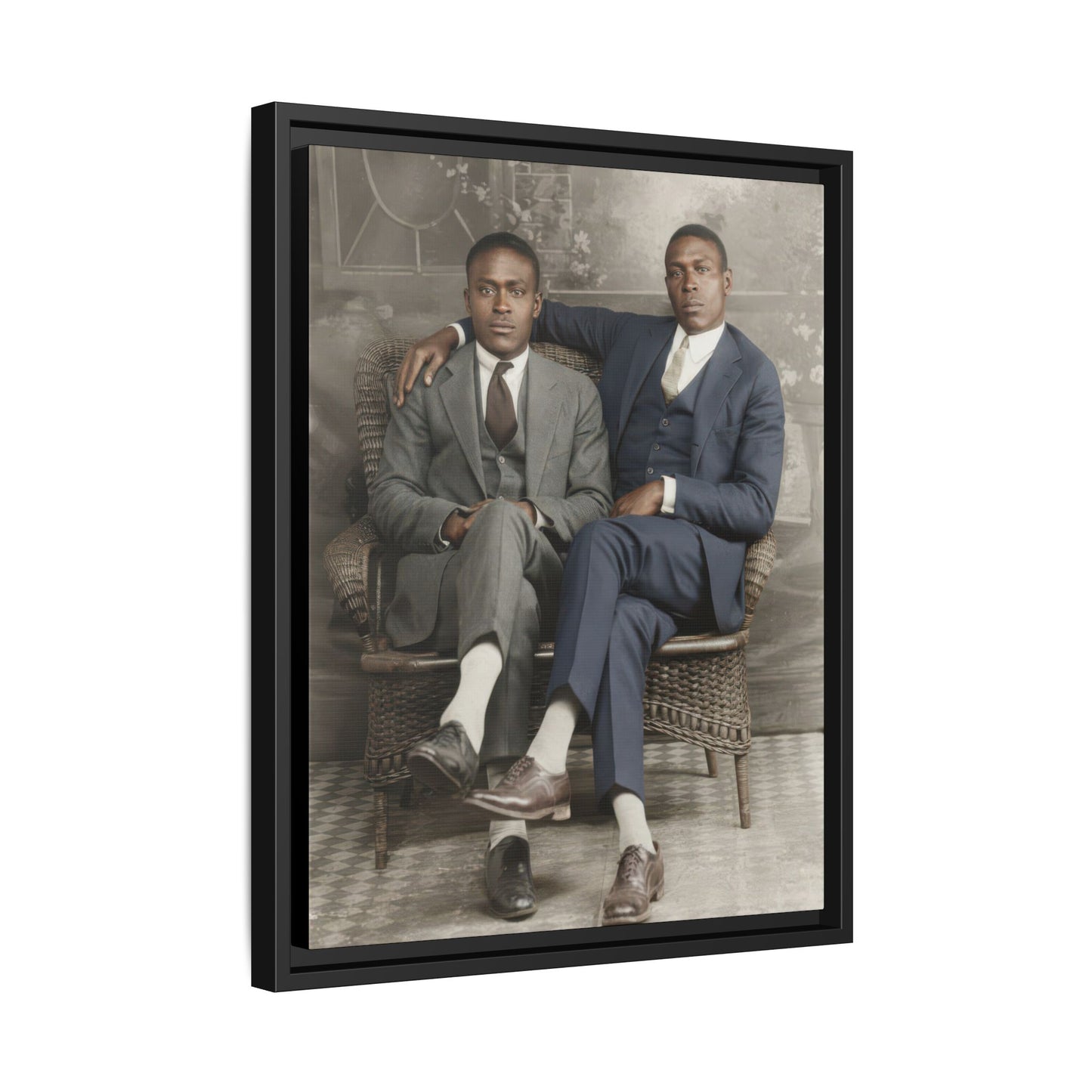 paire 112 | Framed Vintage Photo - Matte Canvas