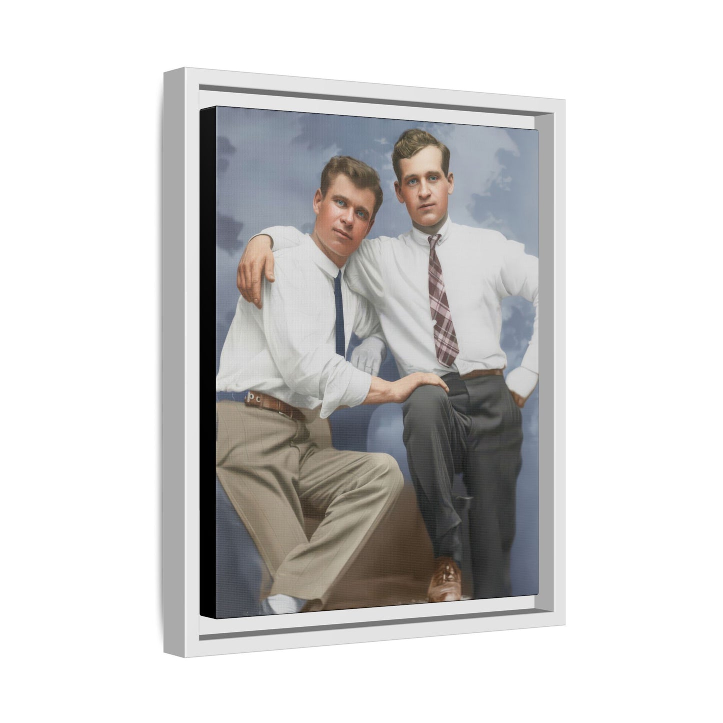 paire 069 | Framed Vintage Photo - Matte Canvas