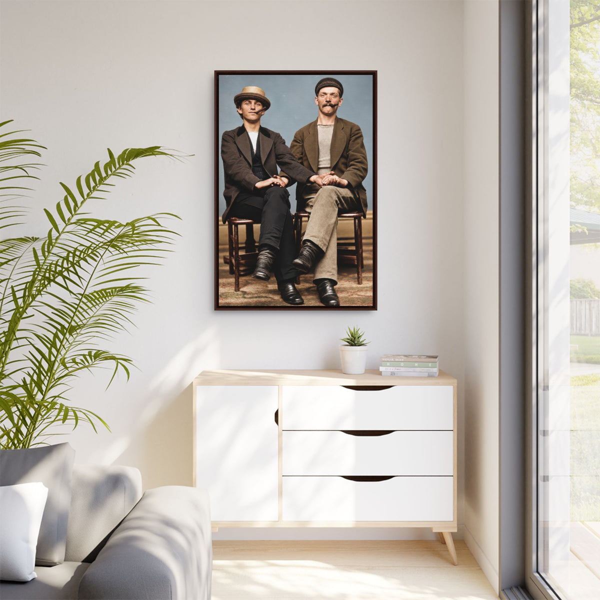 paire 170 | Framed Vintage Photo - Matte Canvas