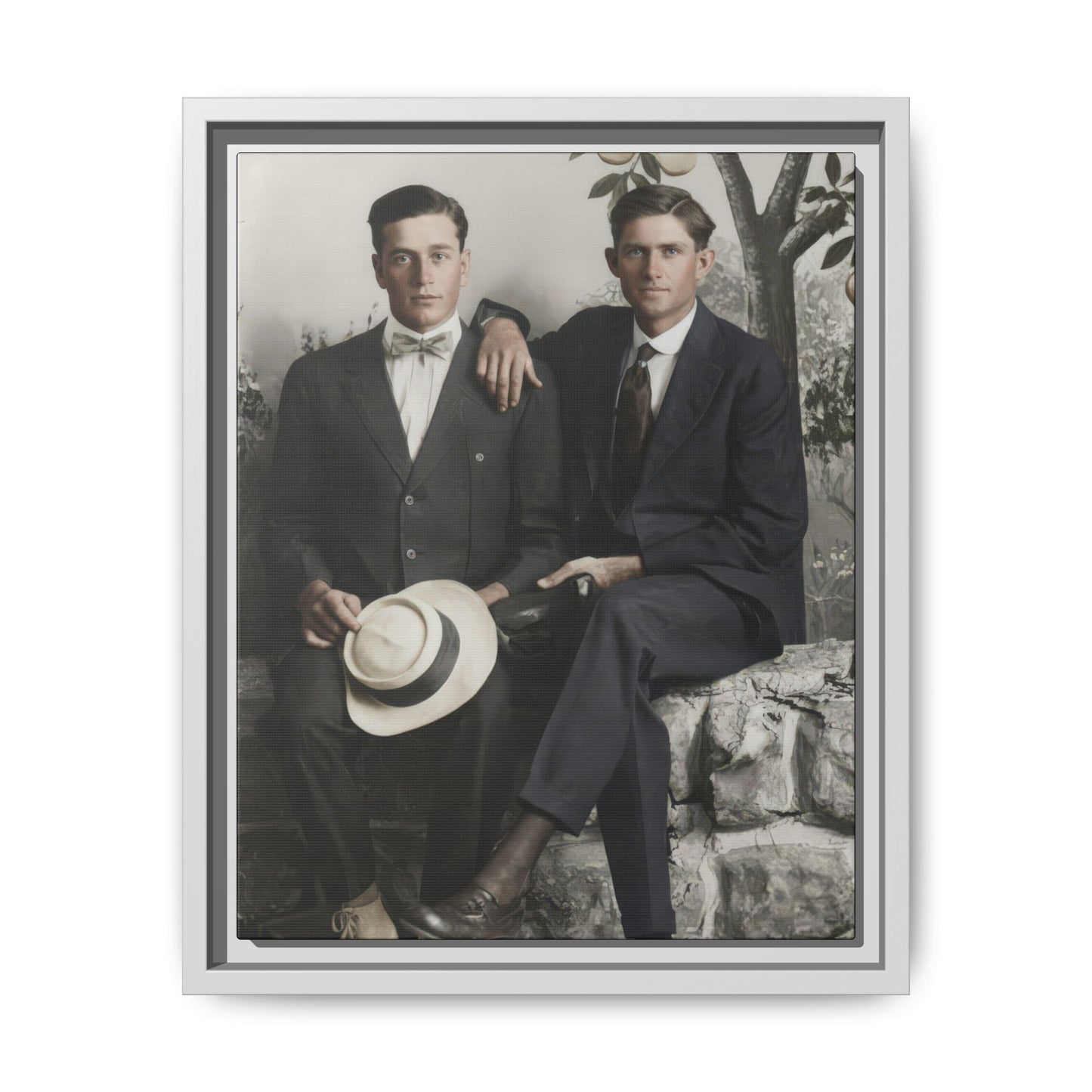 paire 062 | Framed Vintage Photo - Matte Canvas