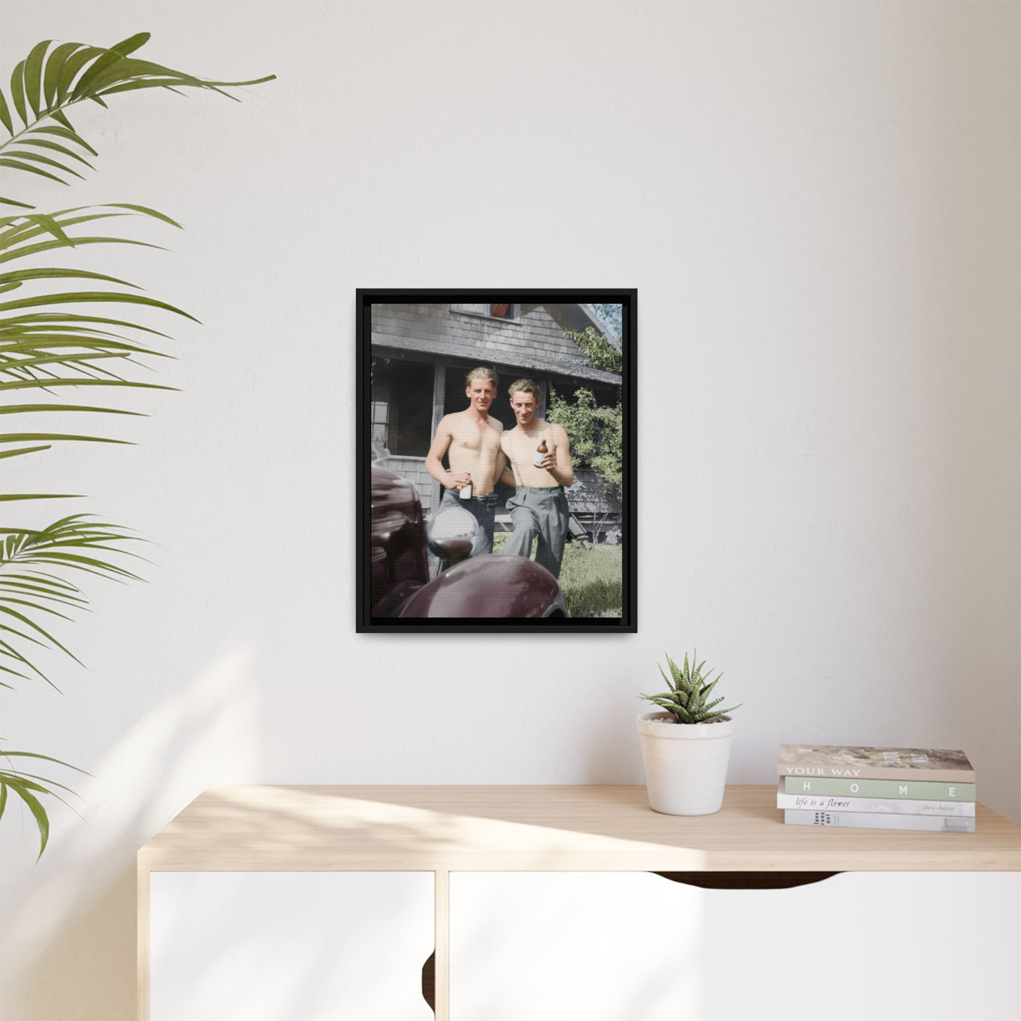 paire 109 | Framed Vintage Photo - Matte Canvas