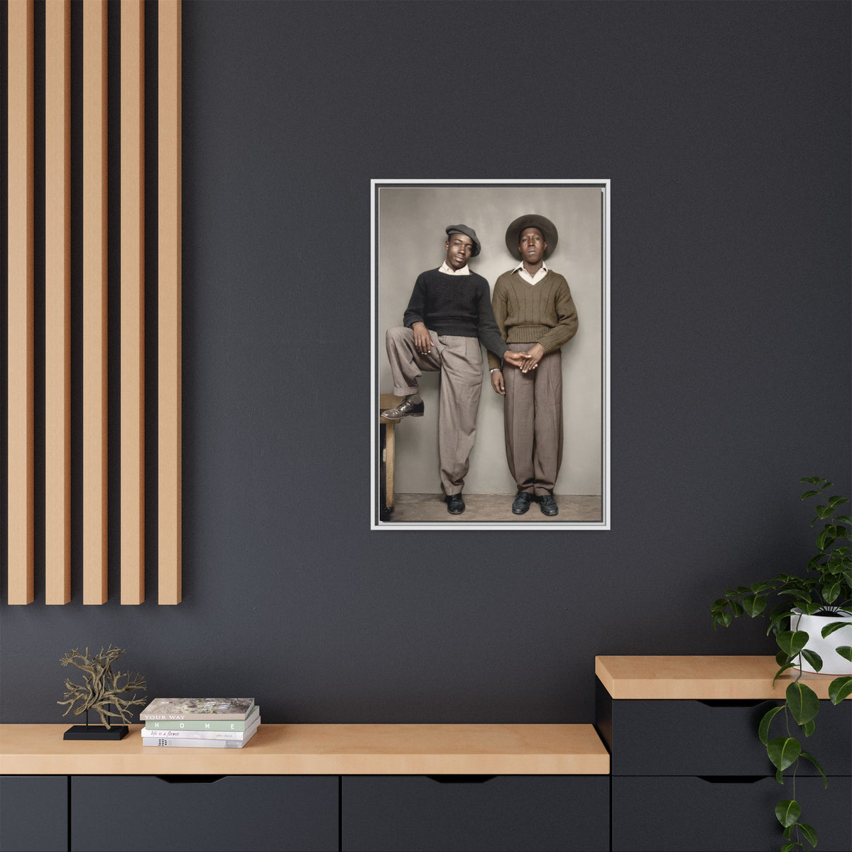paire 161 | Framed Vintage Photo - Matte Canvas