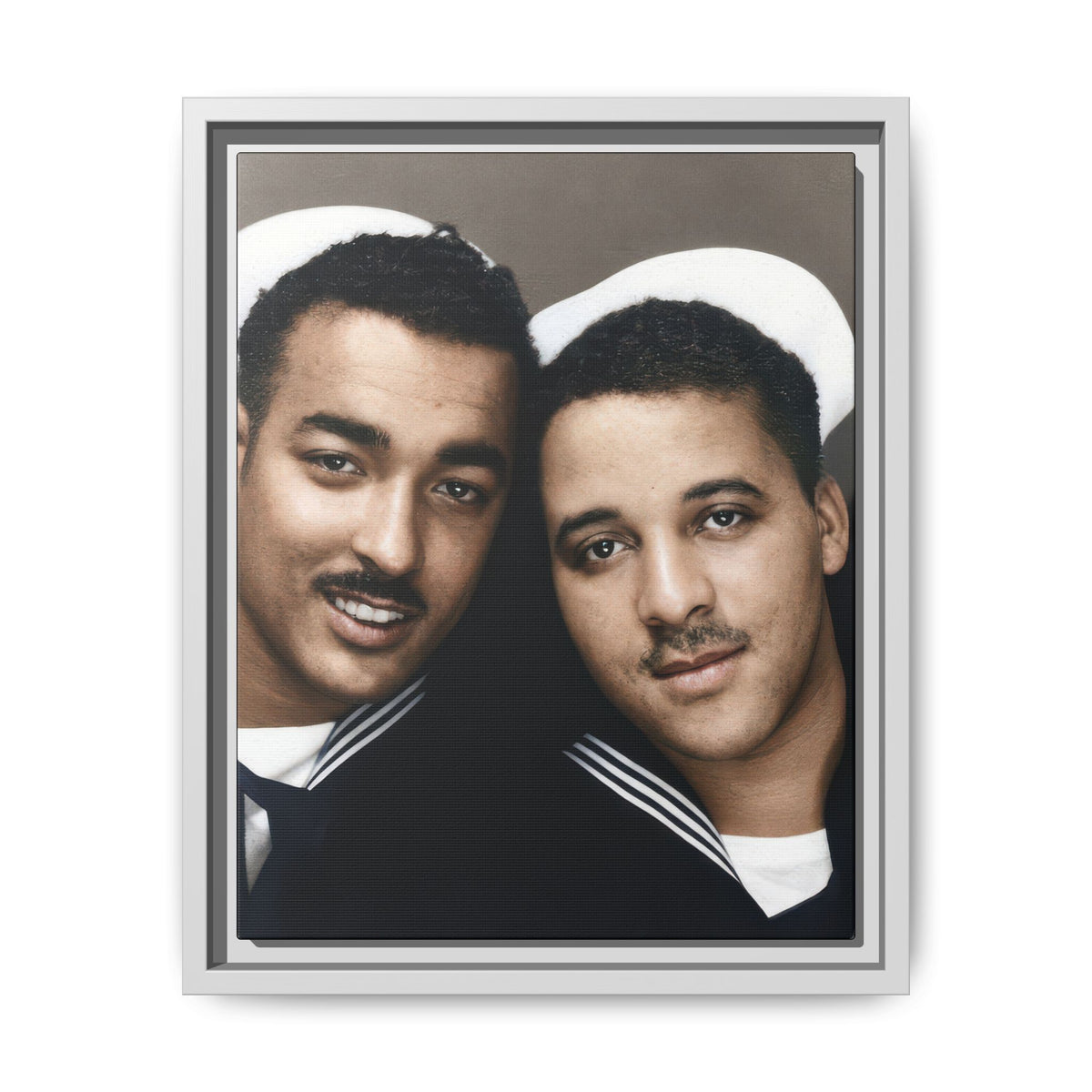 paire 157 | Framed Vintage Photo - Matte Canvas