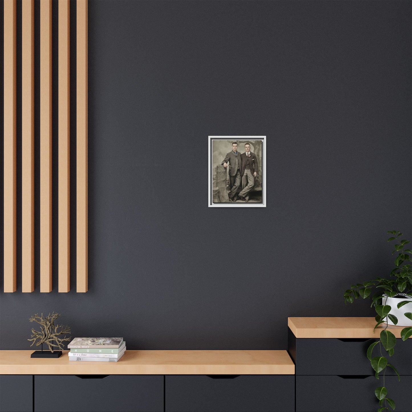 paire 059 | Framed Vintage Photo - Matte Canvas