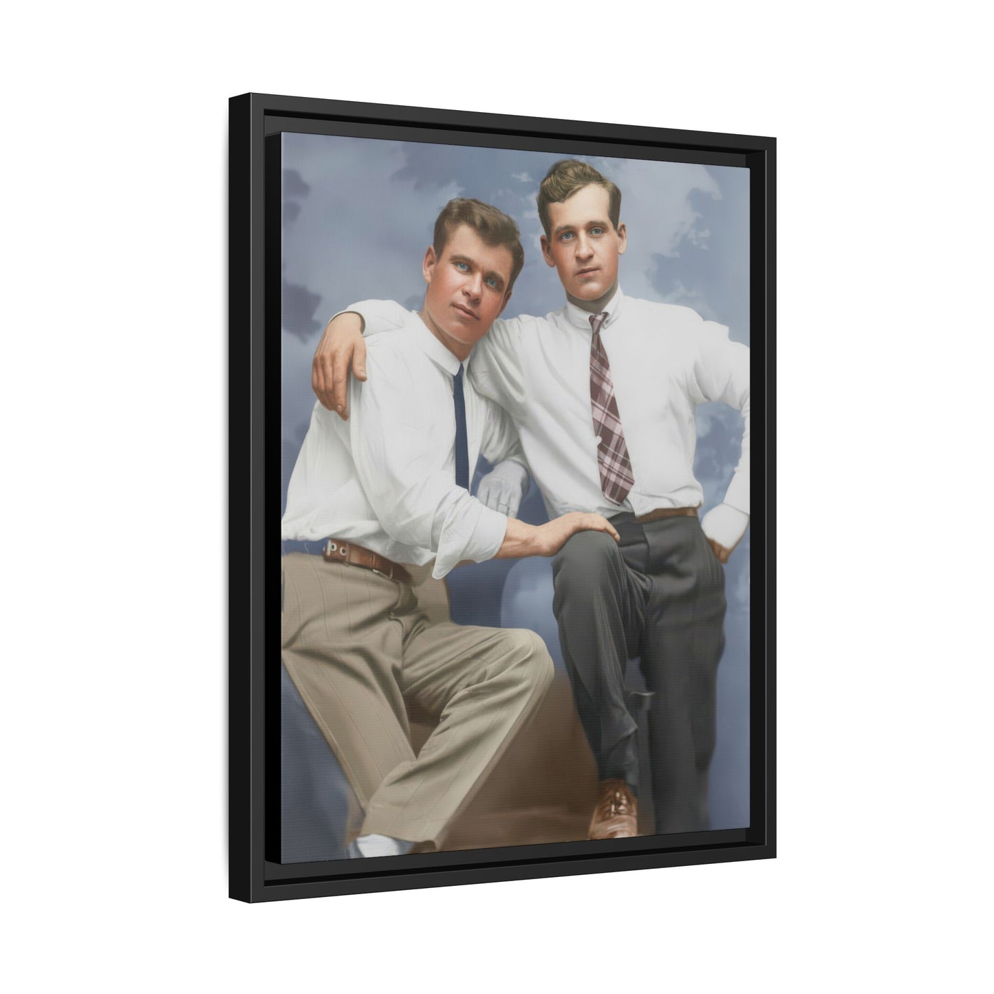 paire 069 | Framed Vintage Photo - Matte Canvas