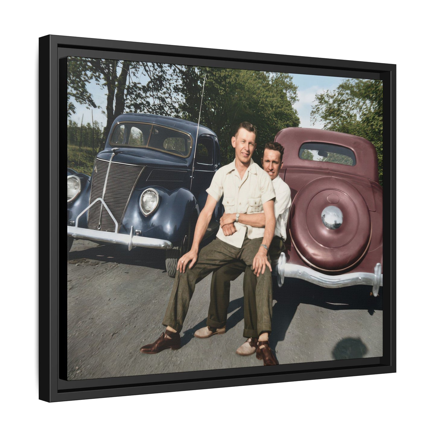 paire 145 | Framed Vintage Photo - Matte Canvas