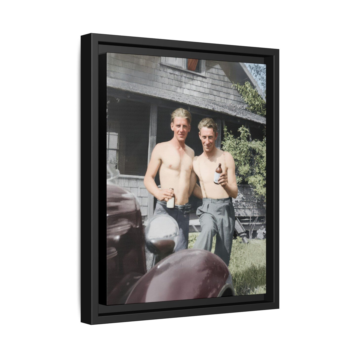 paire 109 | Framed Vintage Photo - Matte Canvas
