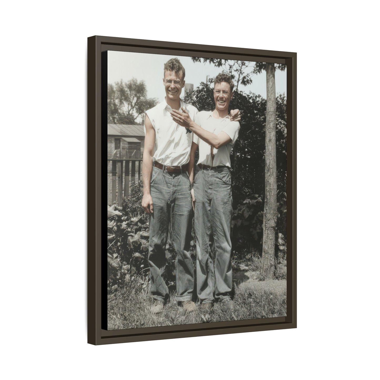 paire 052 | Framed Vintage Photo - Matte Canvas