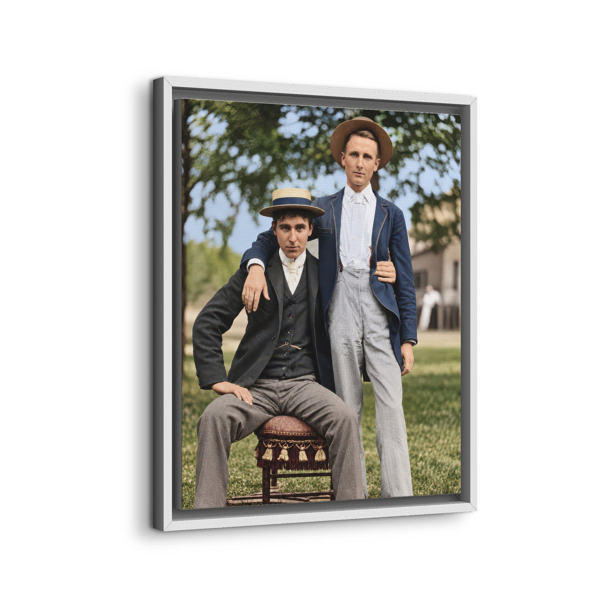 paire 167 | Framed Vintage Photo - Matte Canvas