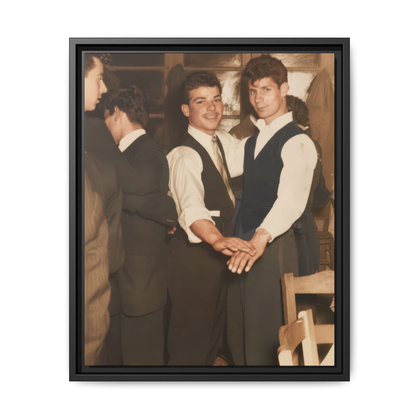 paire 134 | Framed Vintage Photo - Matte Canvas