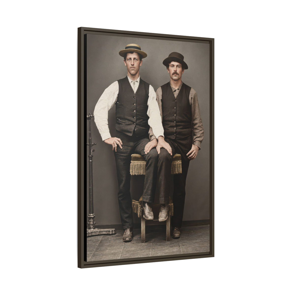 paire 163 | Framed Vintage Photo - Matte Canvas