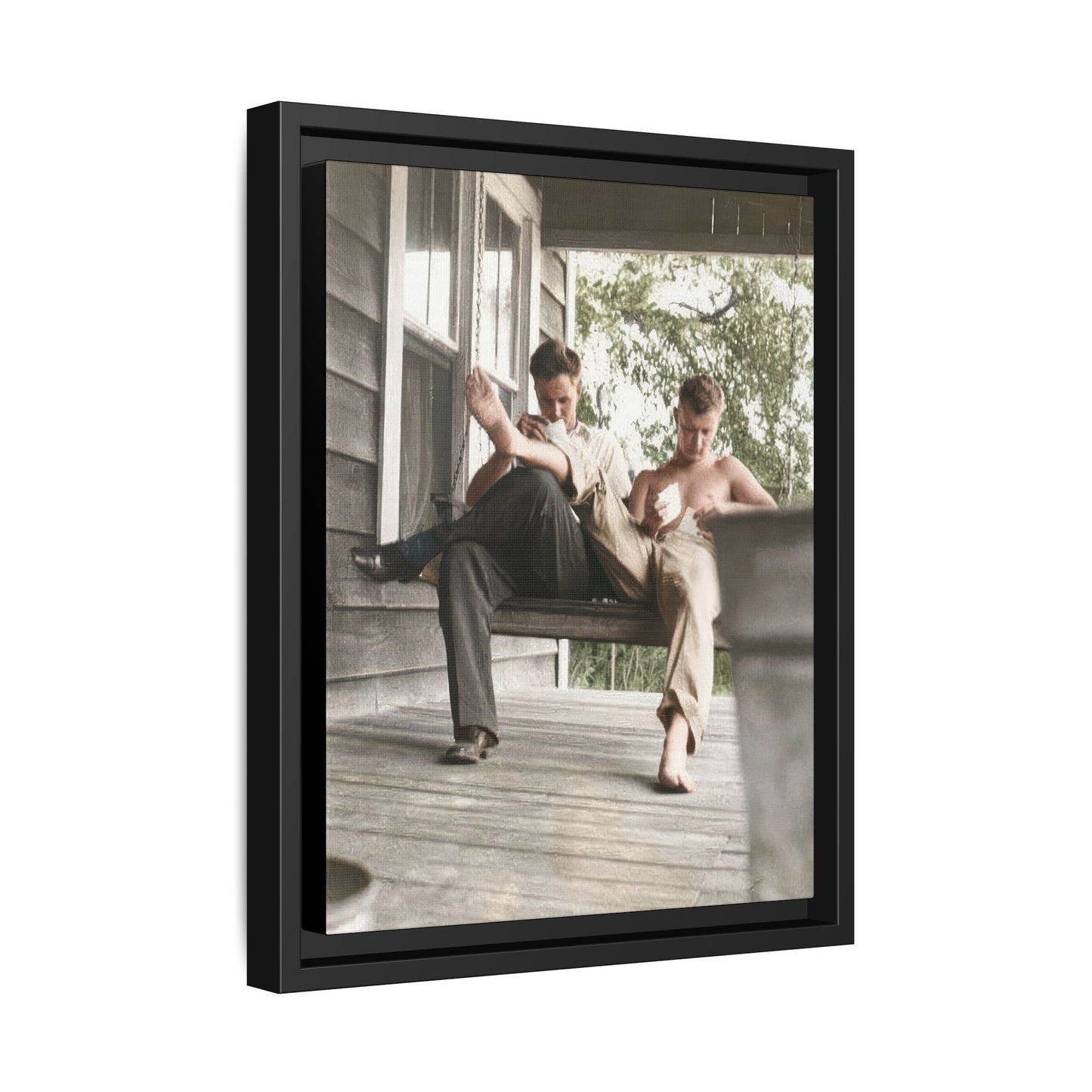 paire 051 | Framed Vintage Photo - Matte Canvas