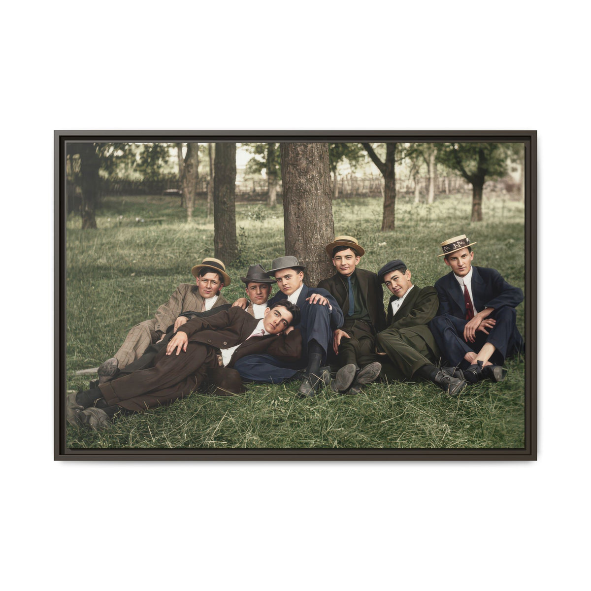hommes 005 | Framed Vintage Photo - Matte Canvas