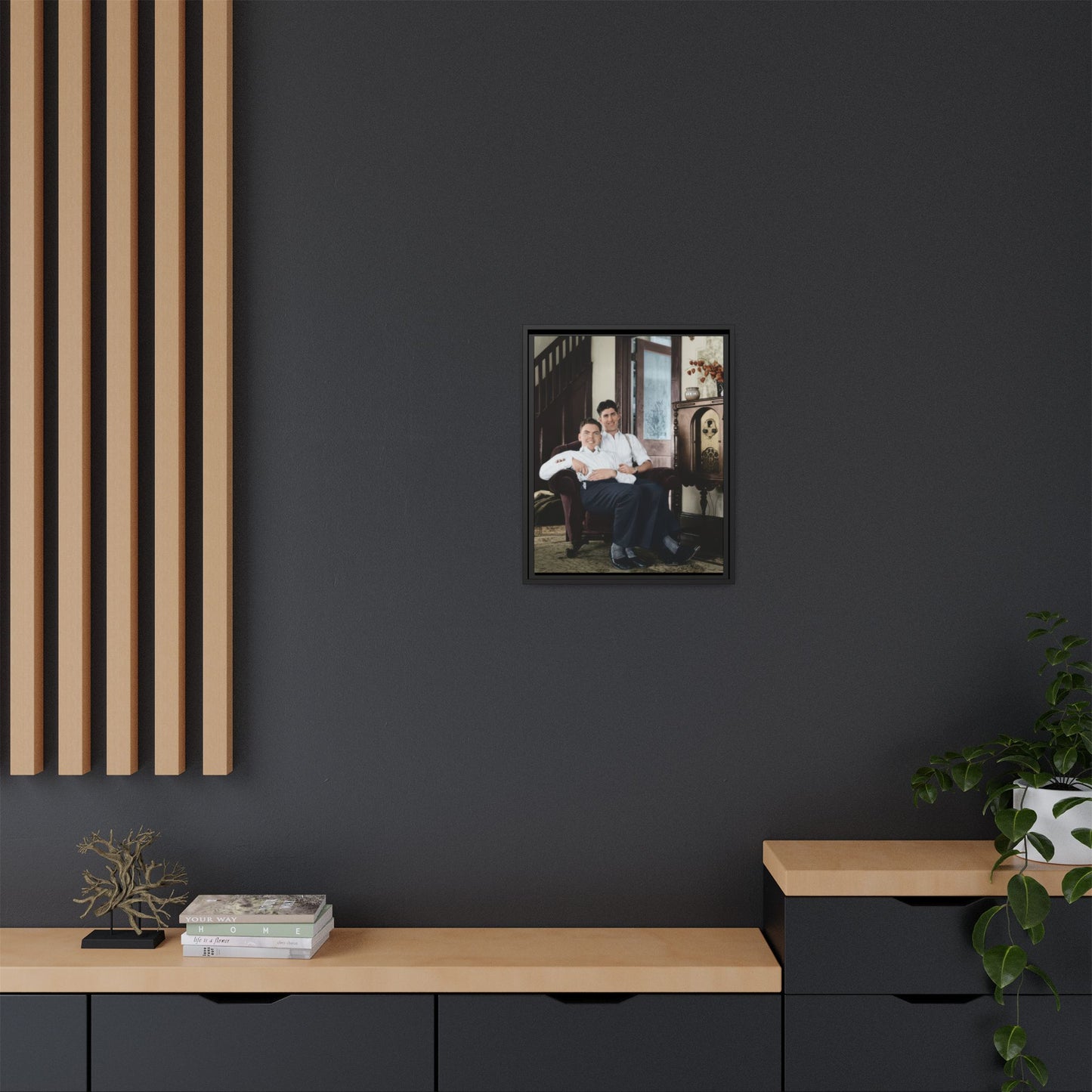 paire 053 | Framed Vintage Photo - Matte Canvas