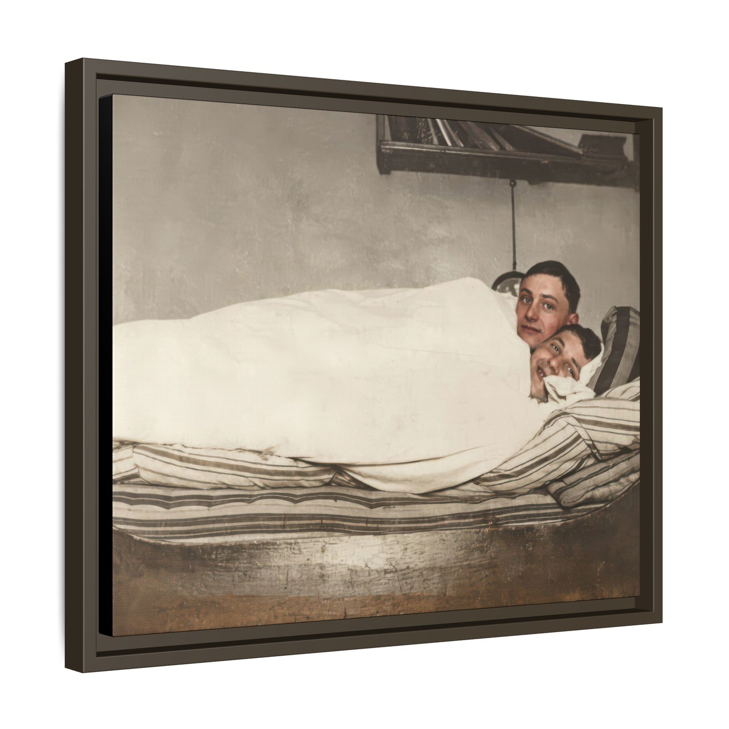 paire 117 | Framed Vintage Photo - Matte Canvas