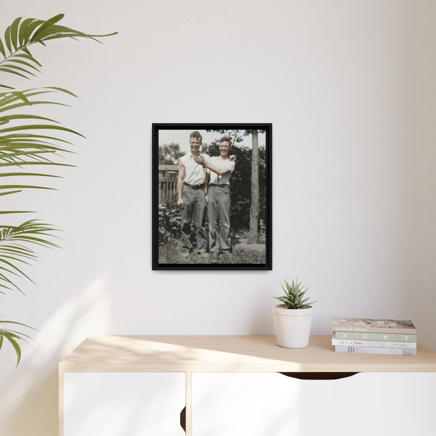 paire 052 | Framed Vintage Photo - Matte Canvas