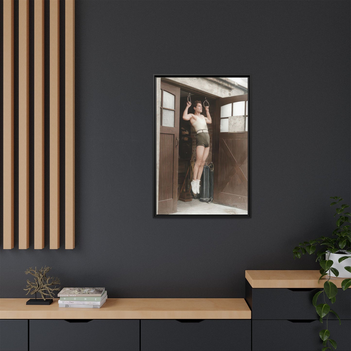 athlétisme 031 | Framed Vintage Photo - Matte Canvas