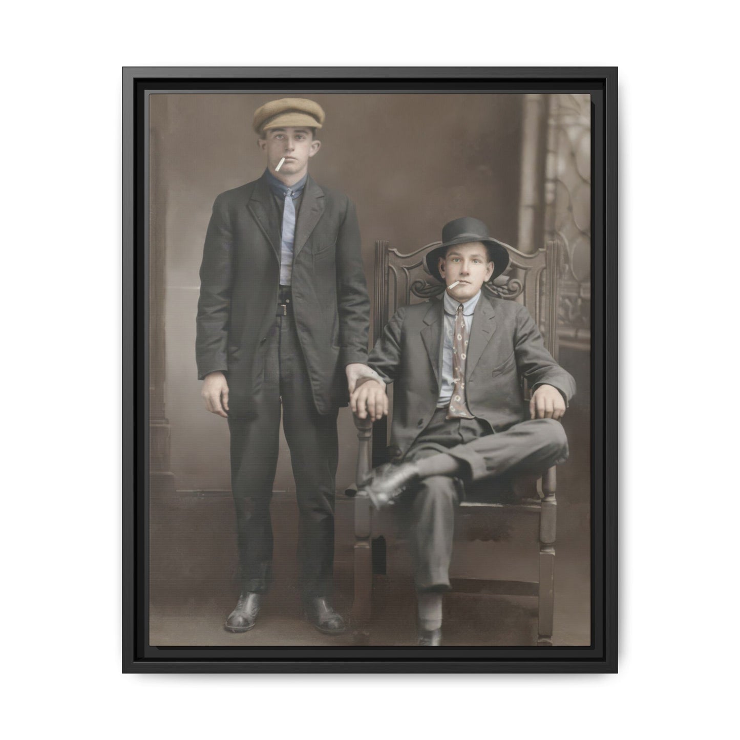 paire 076 | Framed Vintage Photo - Matte Canvas