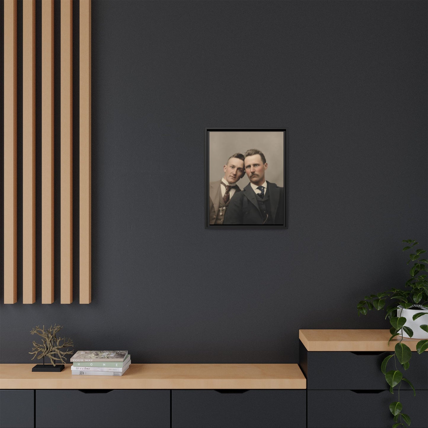 paire 121 | Framed Vintage Photo - Matte Canvas