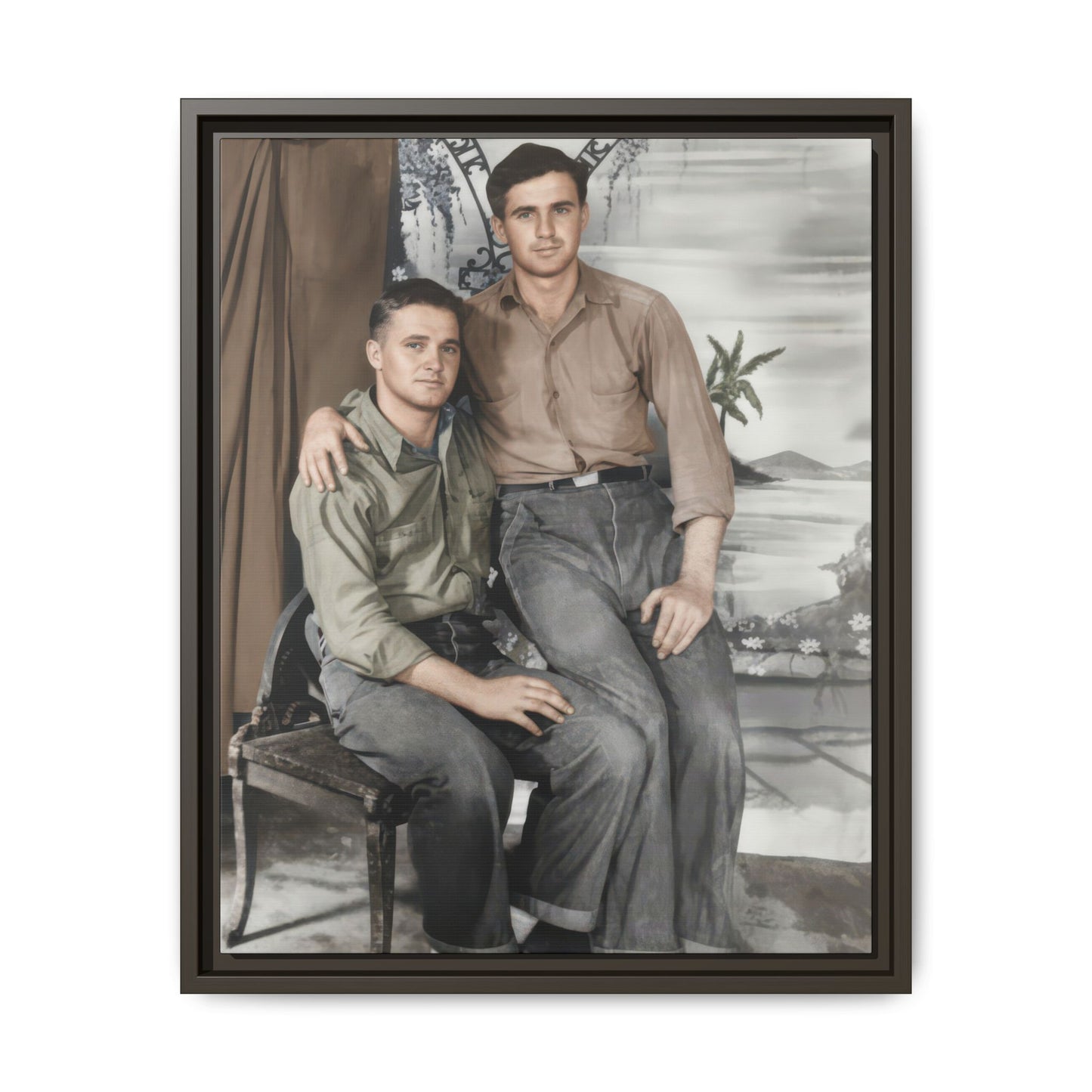 paire 090 | Framed Vintage Photo - Matte Canvas