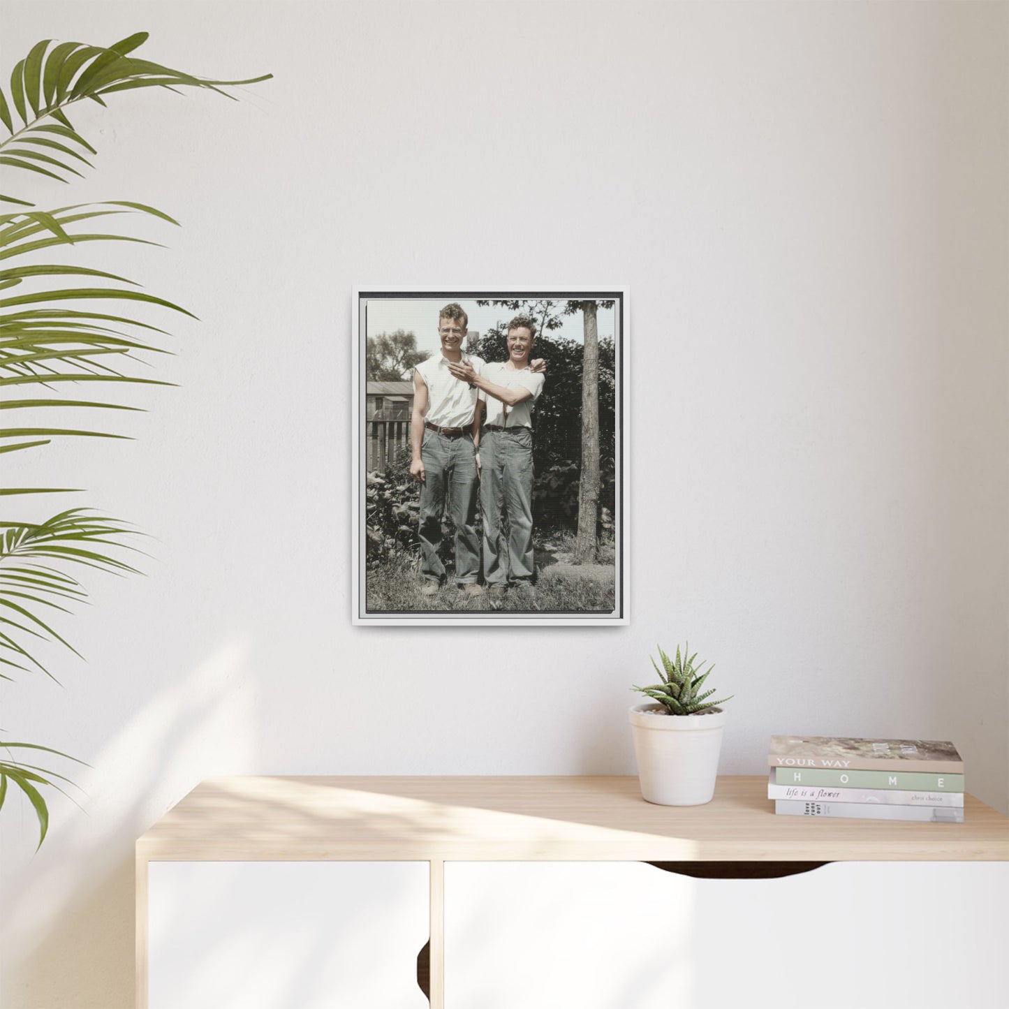 paire 052 | Framed Vintage Photo - Matte Canvas