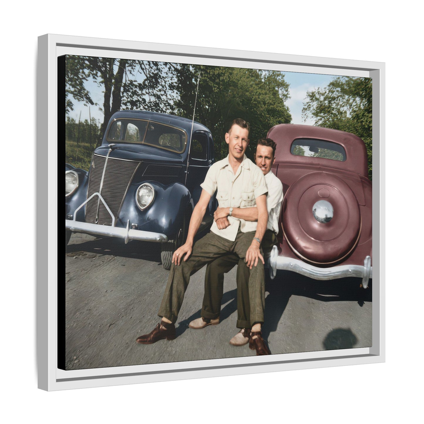 paire 145 | Framed Vintage Photo - Matte Canvas