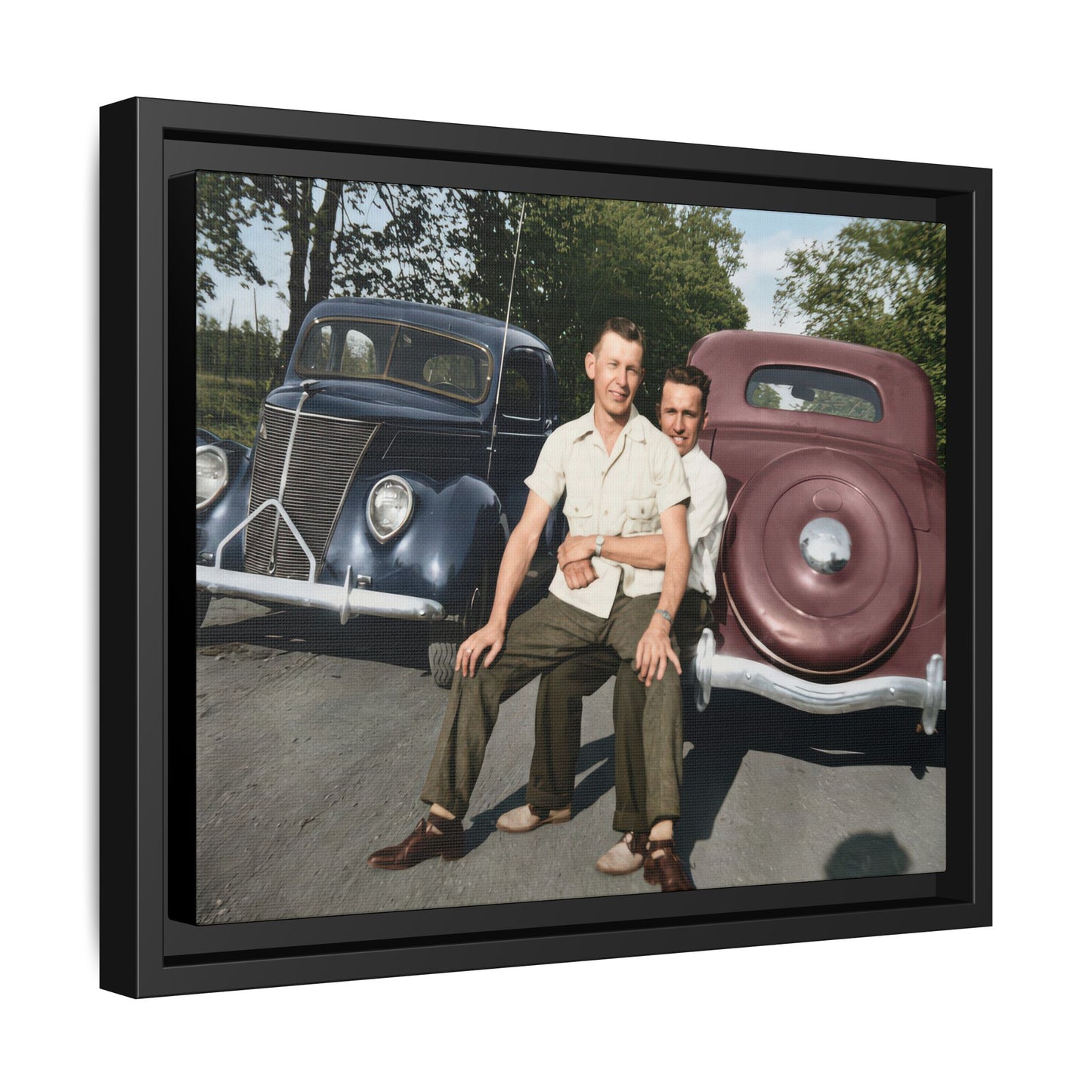 paire 145 | Framed Vintage Photo - Matte Canvas