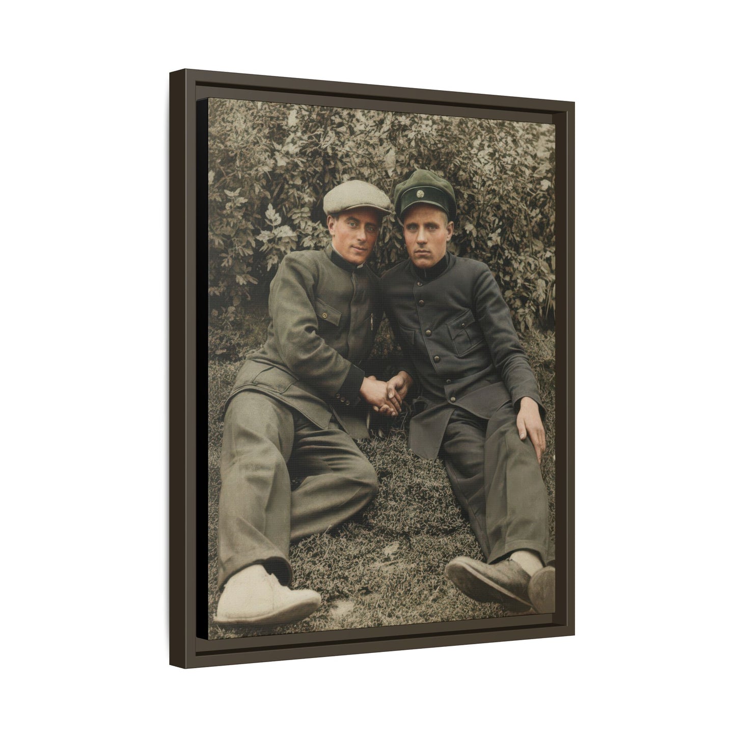 paire 127 | Framed Vintage Photo - Matte Canvas