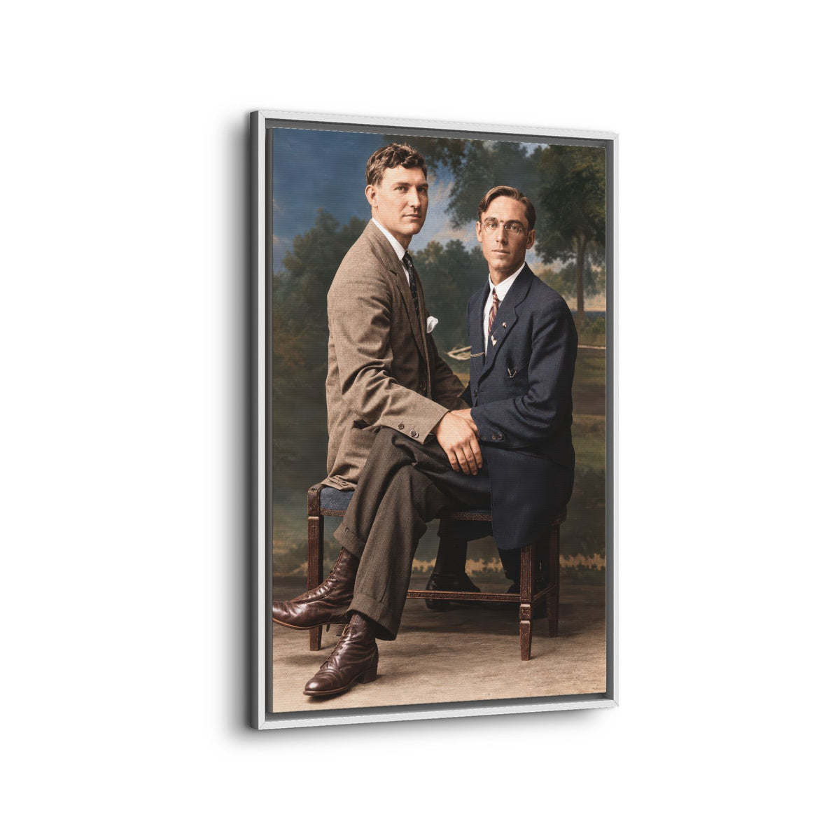 paire 165 | Framed Vintage Photo - Matte Canvas