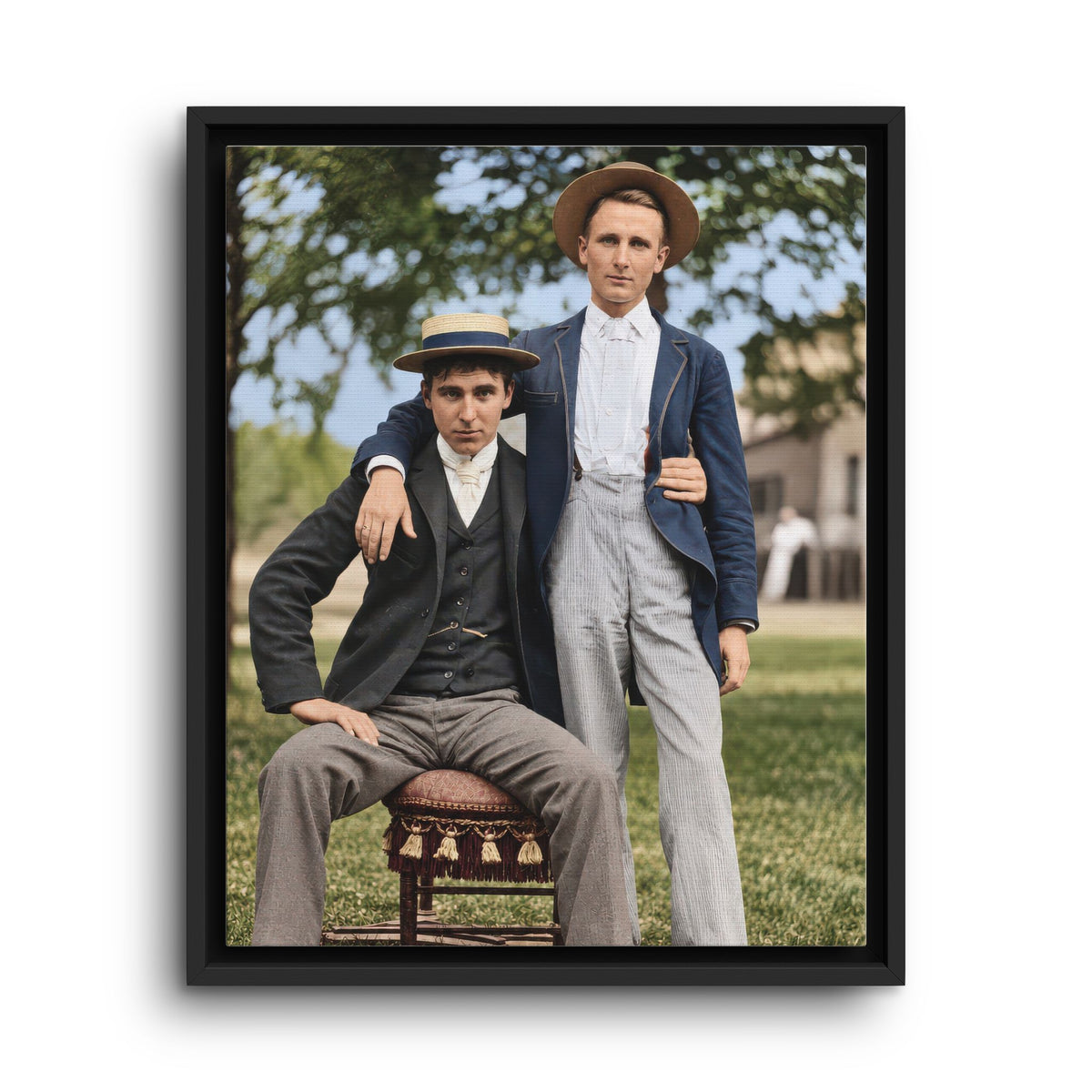 paire 167 | Framed Vintage Photo - Matte Canvas