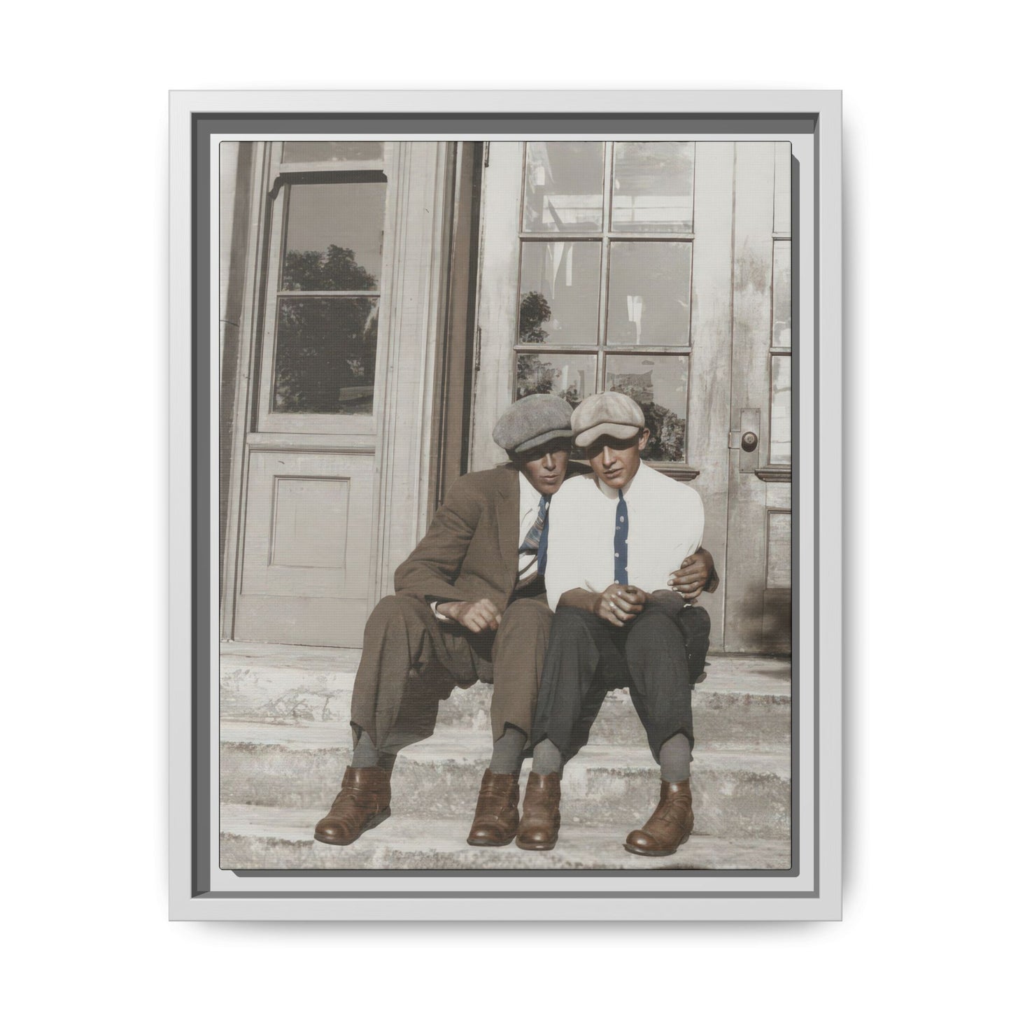 paire 057 | Framed Vintage Photo - Matte Canvas