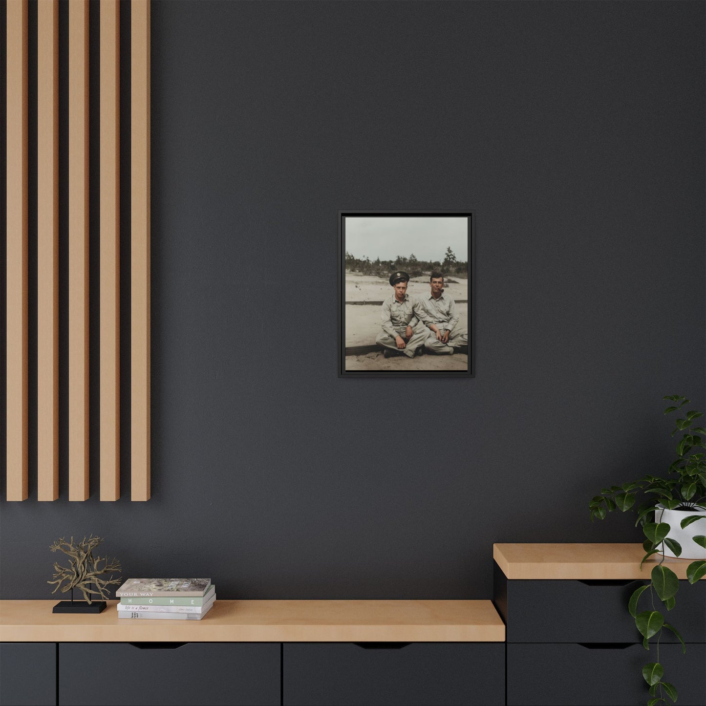 paire 091 | Framed Vintage Photo - Matte Canvas