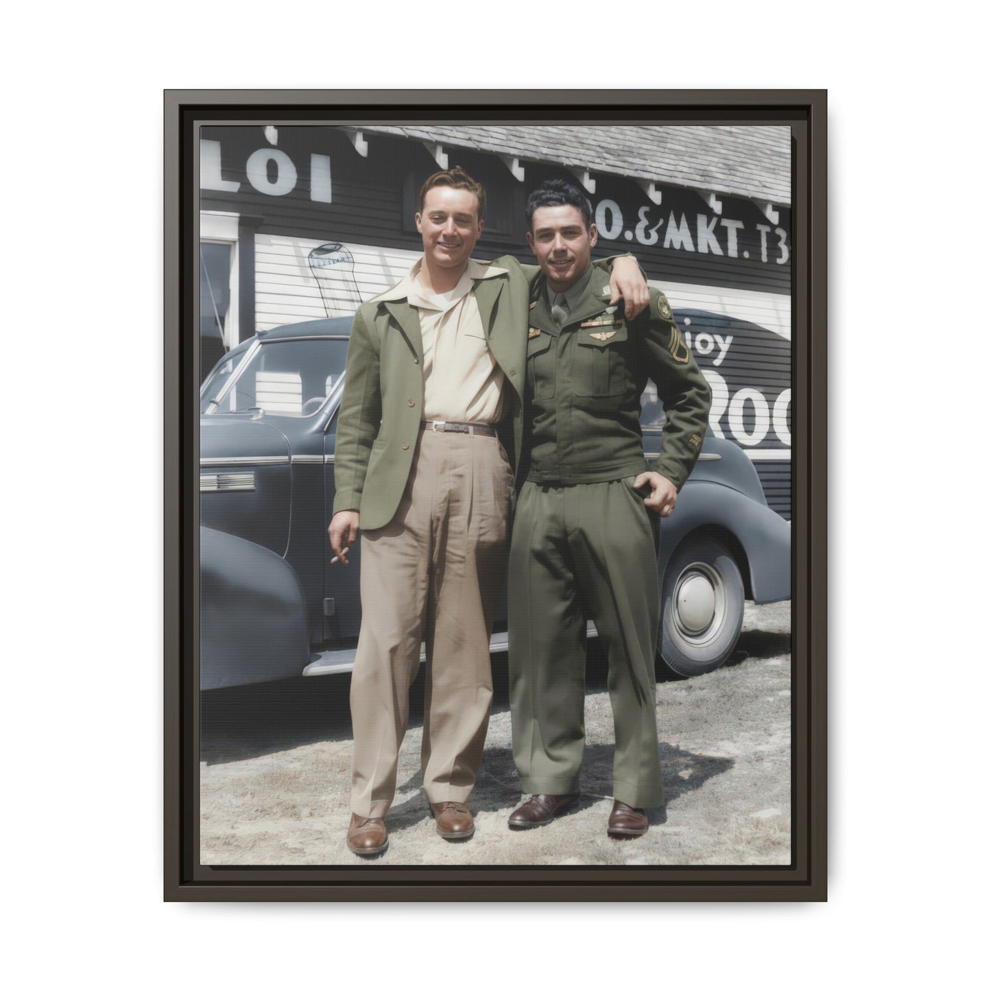 paire 058 | Framed Vintage Photo - Matte Canvas