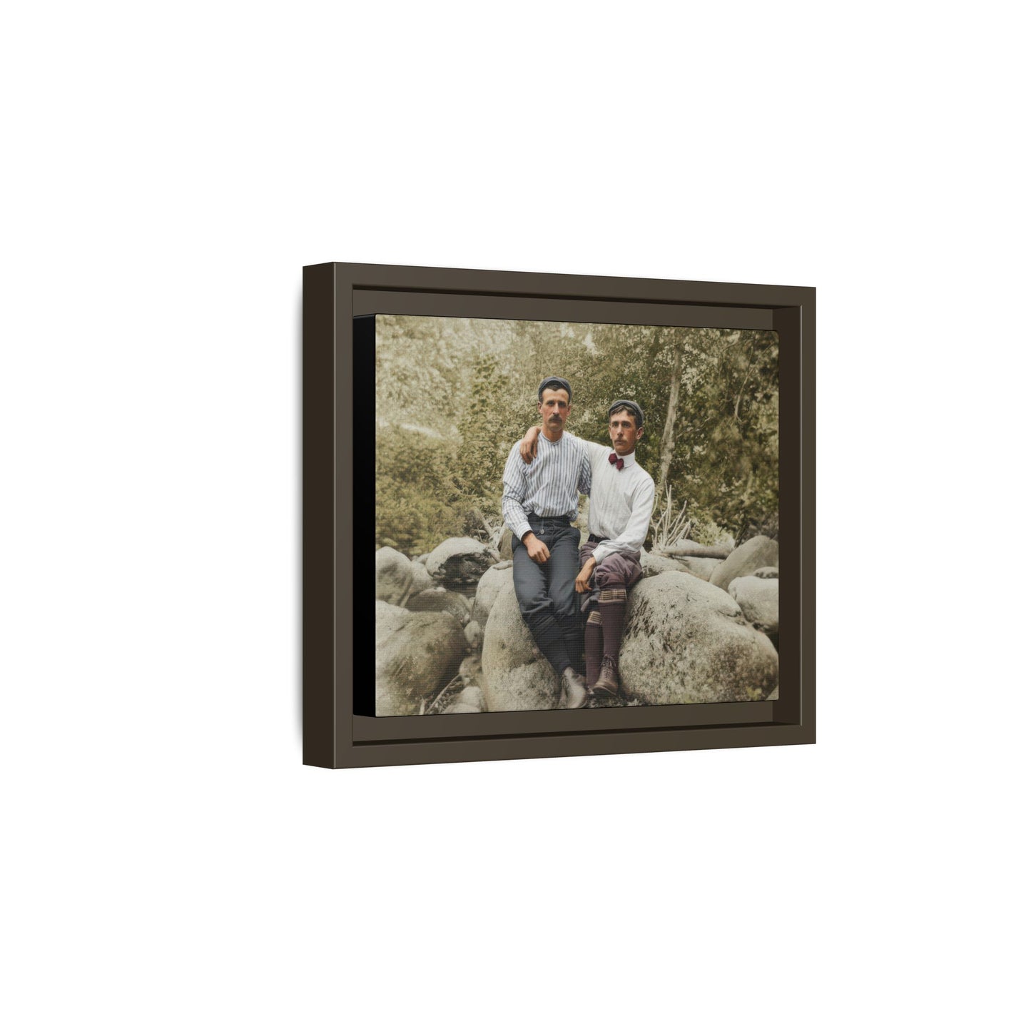 paire 113 | Framed Vintage Photo - Matte Canvas