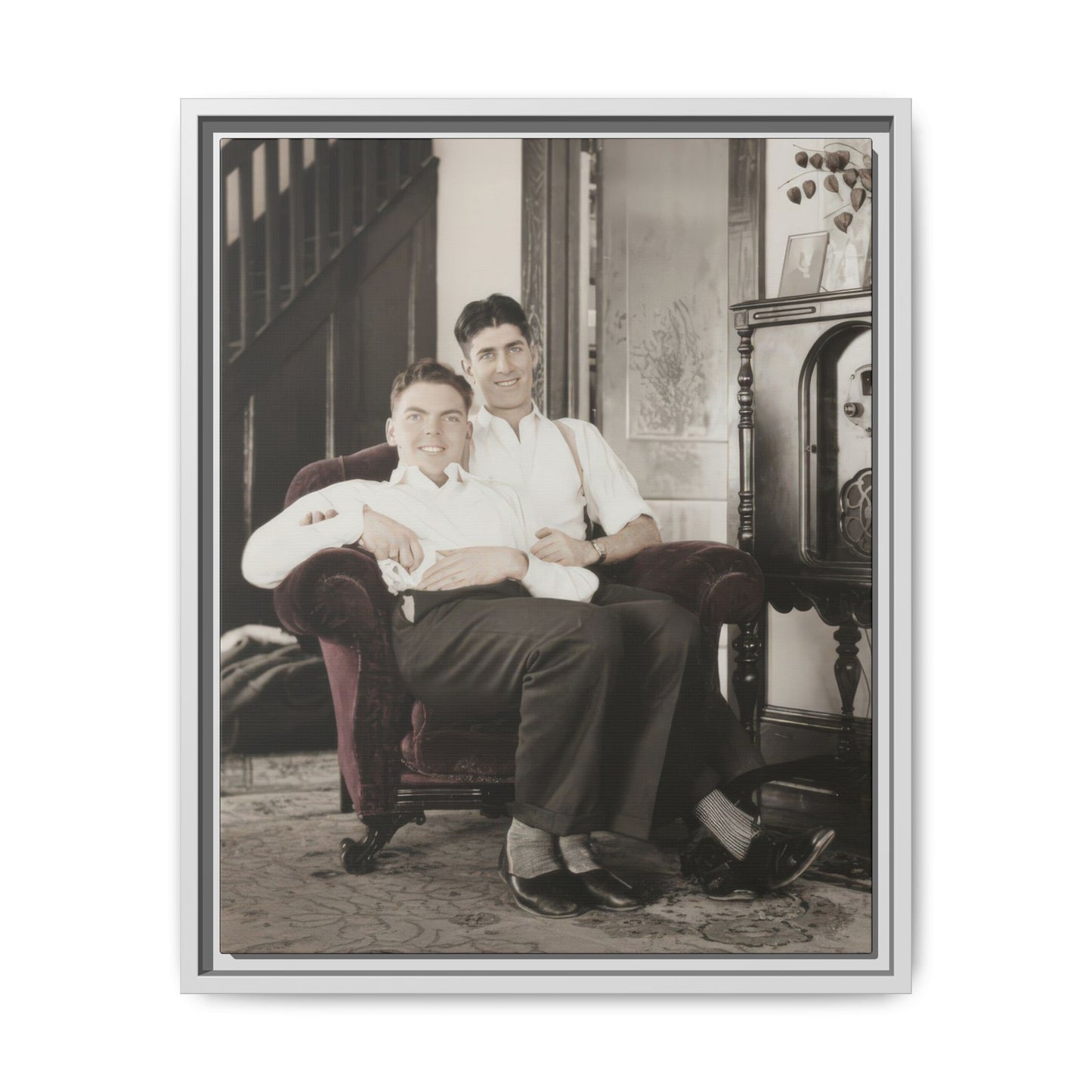 paire 053 | Framed Vintage Photo - Matte Canvas