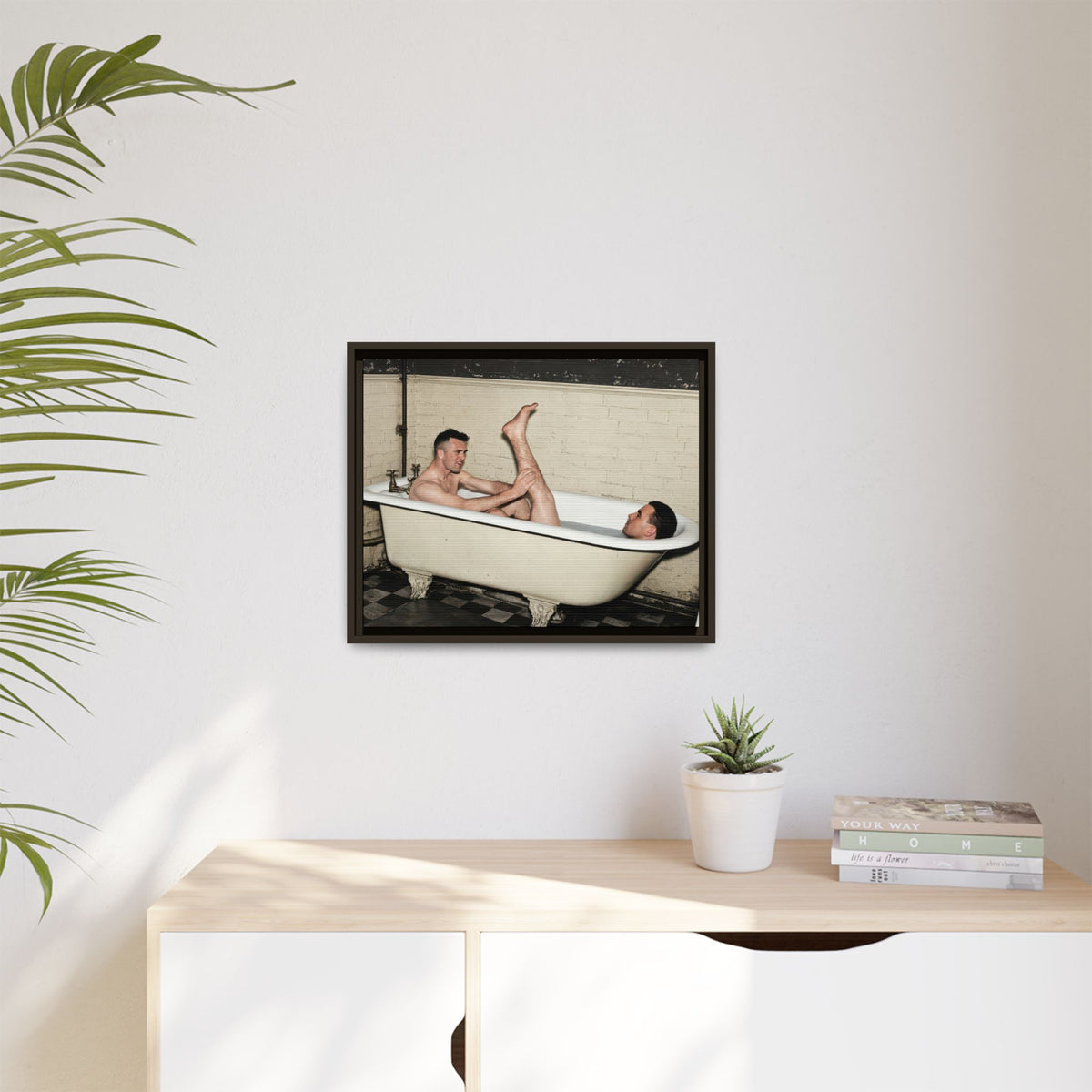 paire 162 | Framed Vintage Photo - Matte Canvas
