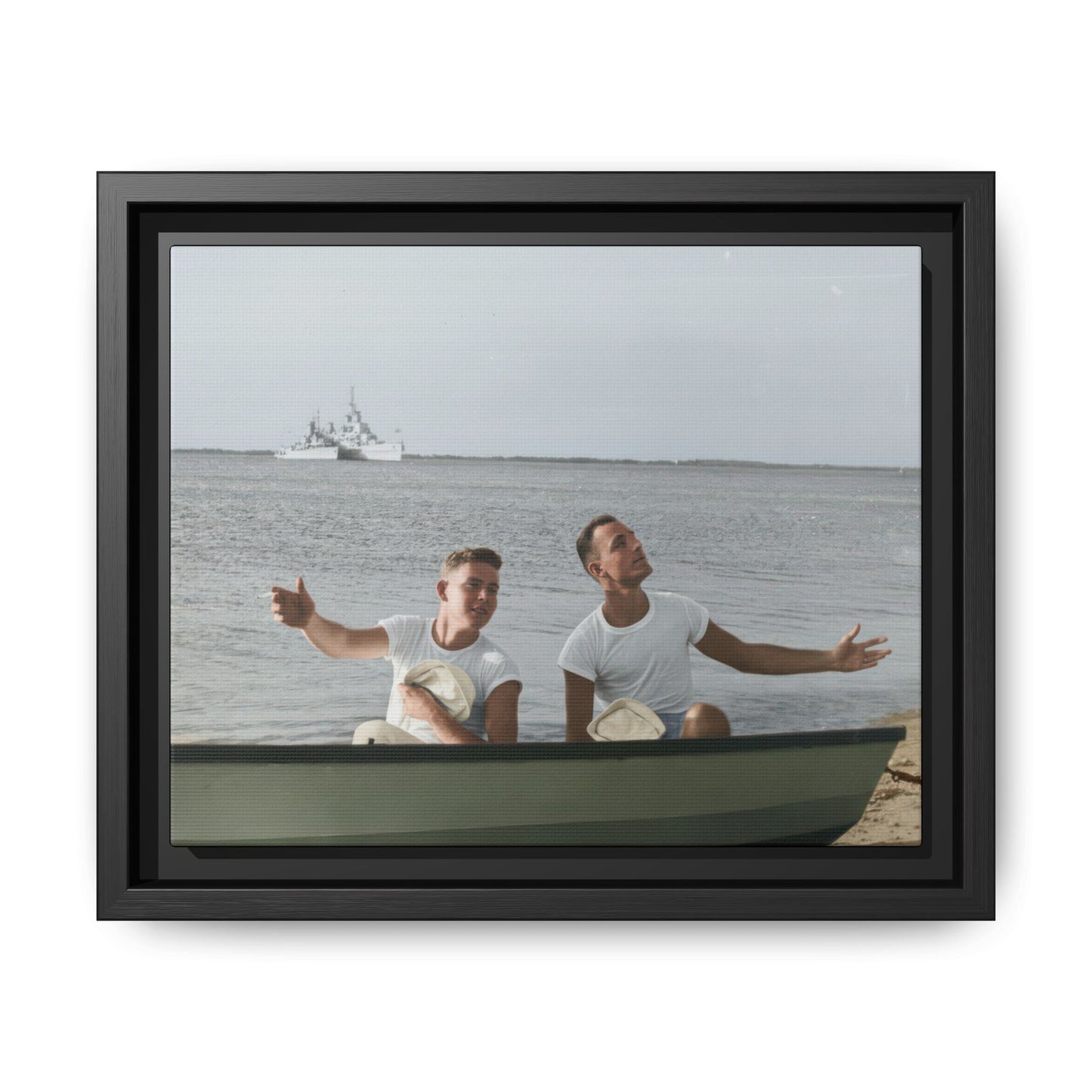 paire 099 | Framed Vintage Photo - Matte Canvas