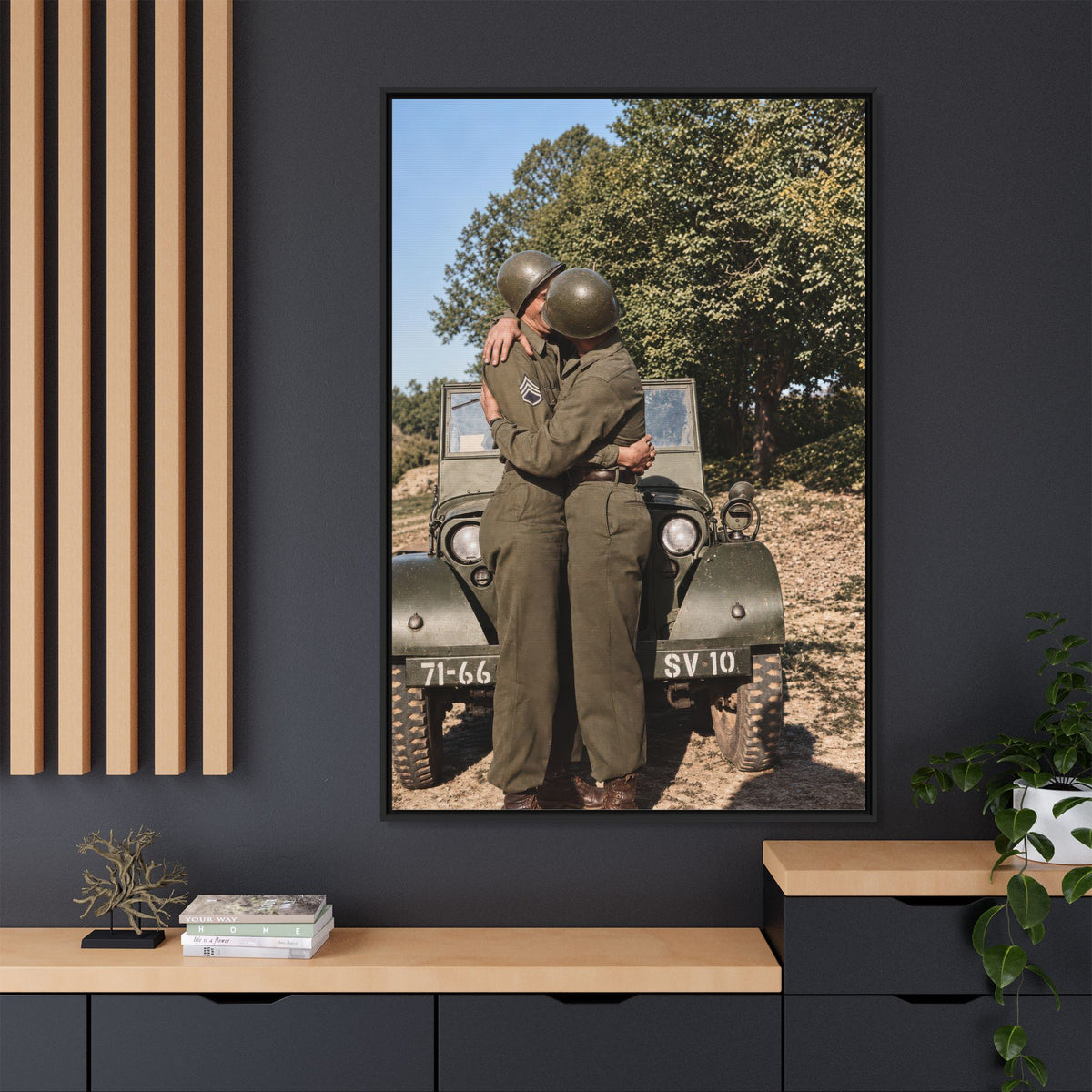 paire 065 | Framed Vintage Photo - Matte Canvas