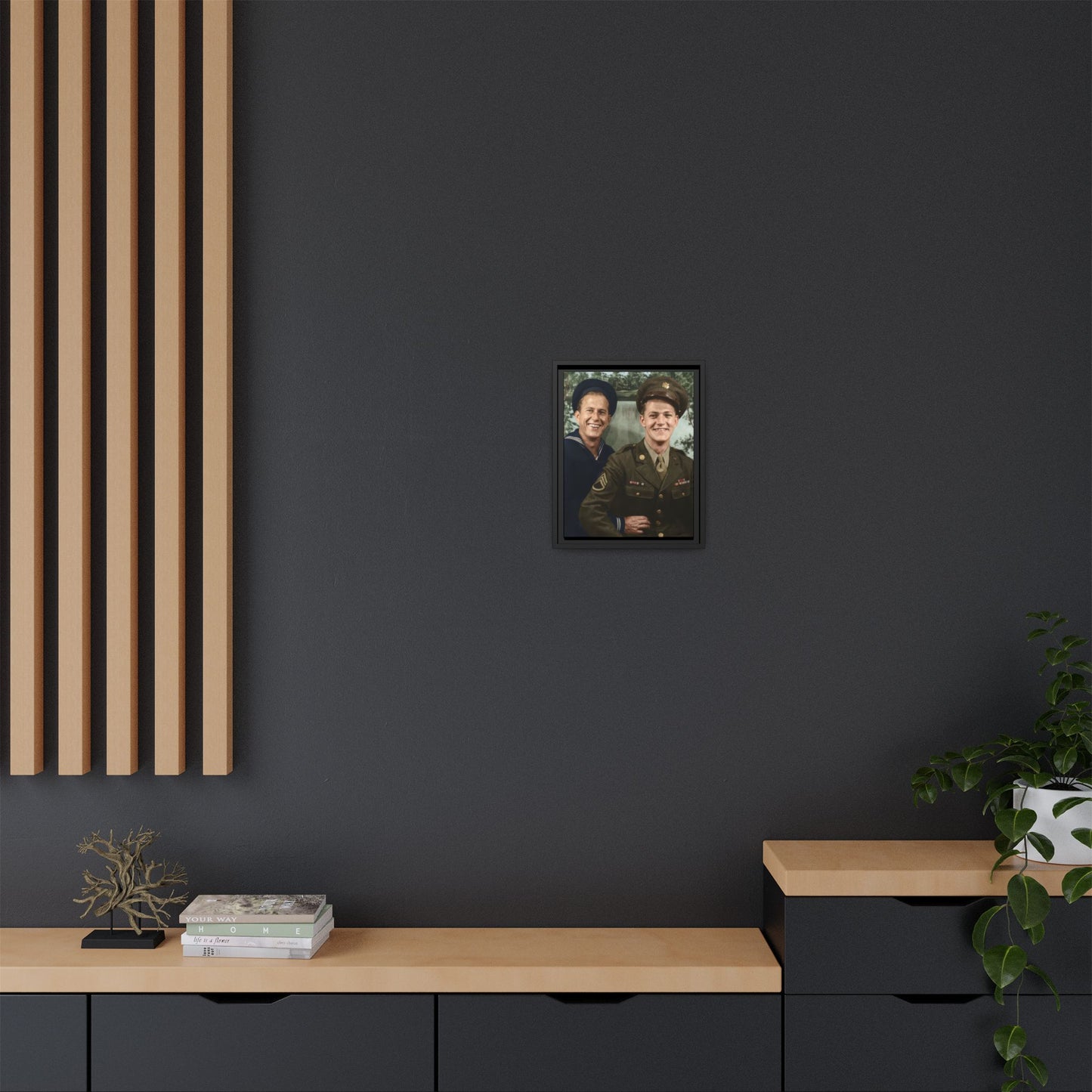 paire 147 | Framed Vintage Photo - Matte Canvas