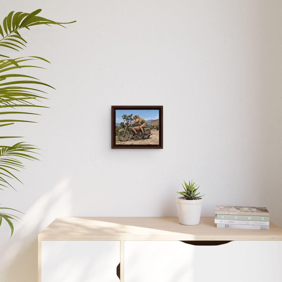 paire 166 | Framed Vintage Photo - Matte Canvas