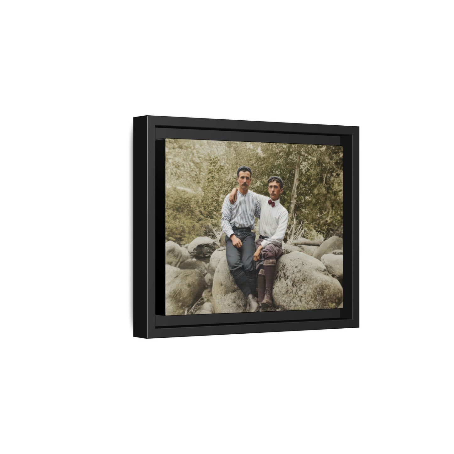 paire 113 | Framed Vintage Photo - Matte Canvas