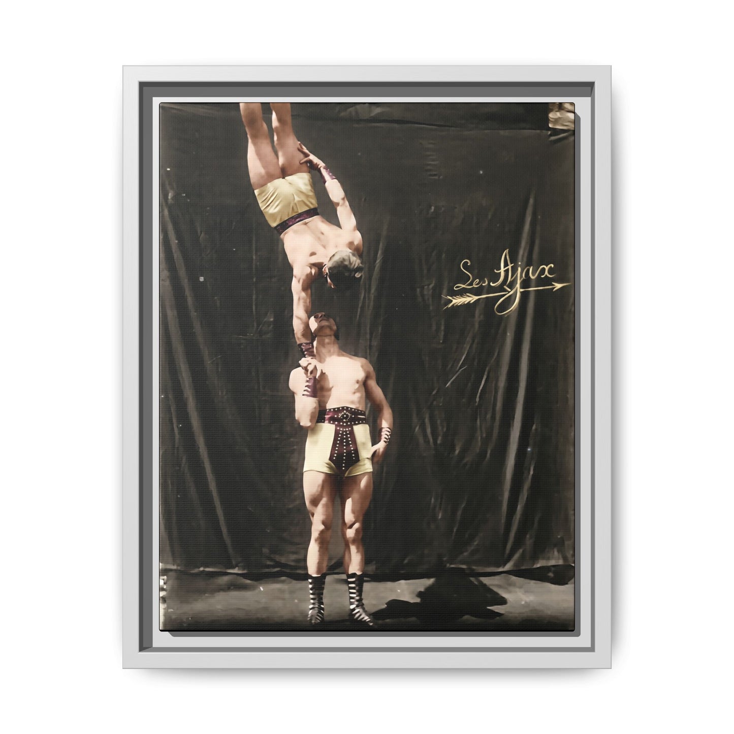 athlétisme 016 | Framed Vintage Photo - Matte Canvas