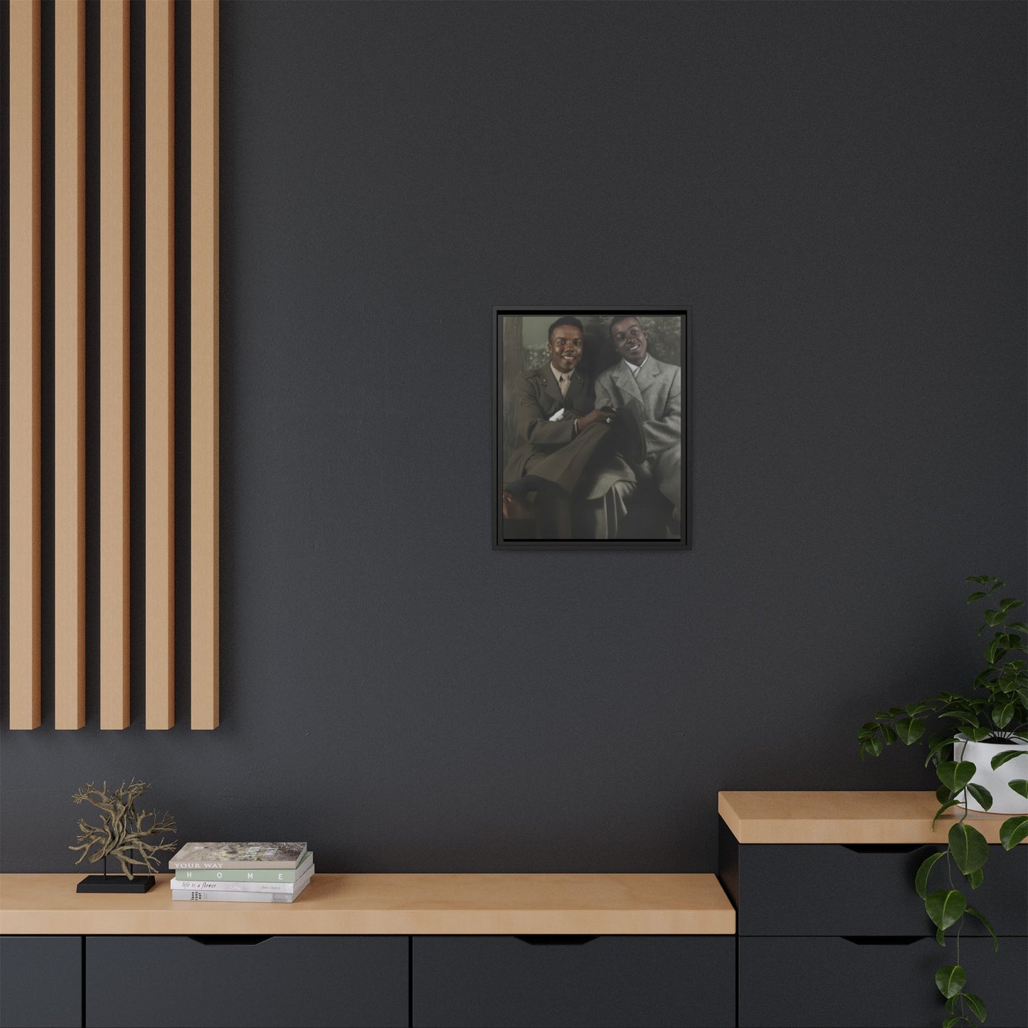 paire 095 | Framed Vintage Photo - Matte Canvas