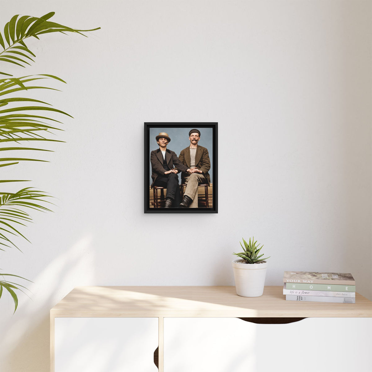 paire 170 | Framed Vintage Photo - Matte Canvas