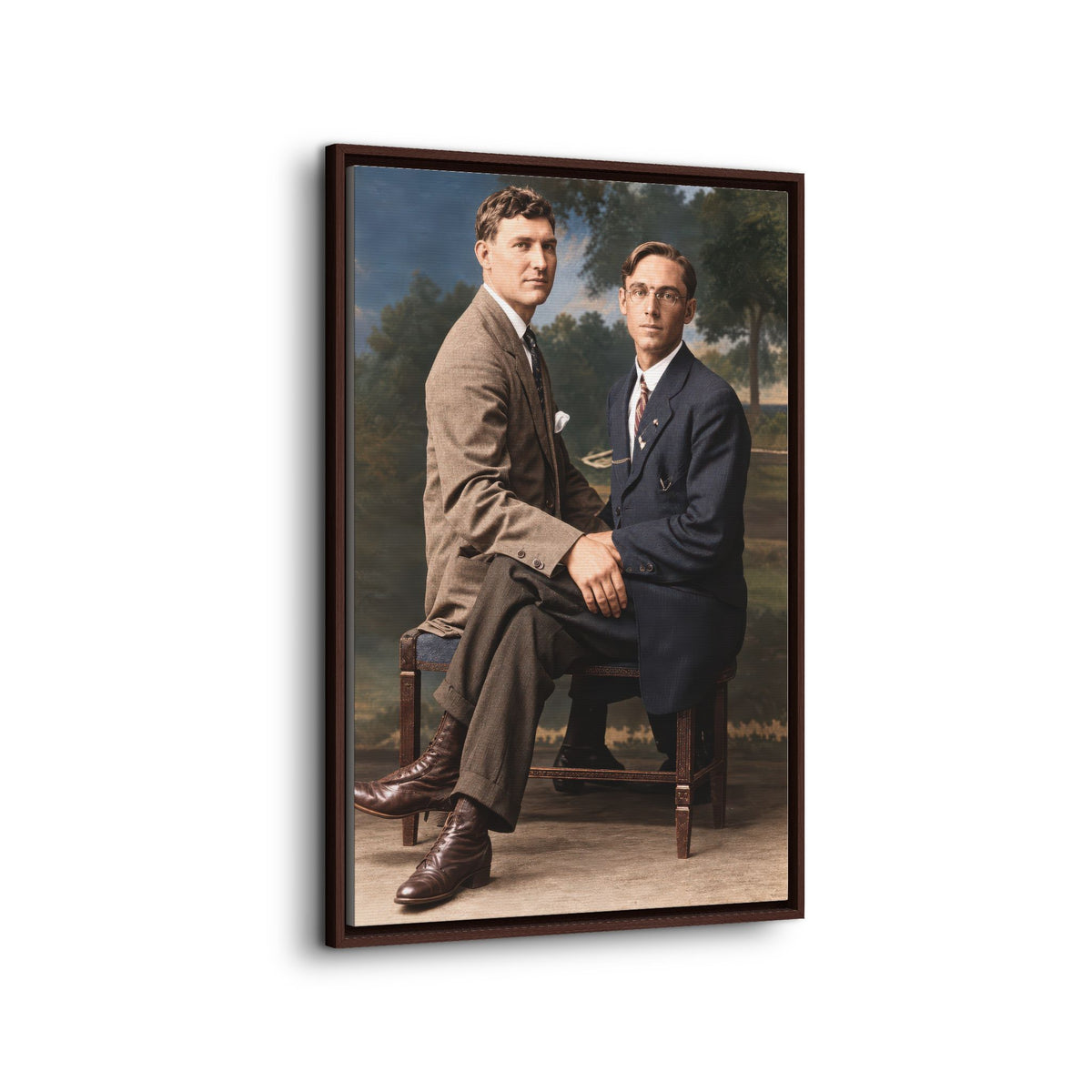 paire 165 | Framed Vintage Photo - Matte Canvas