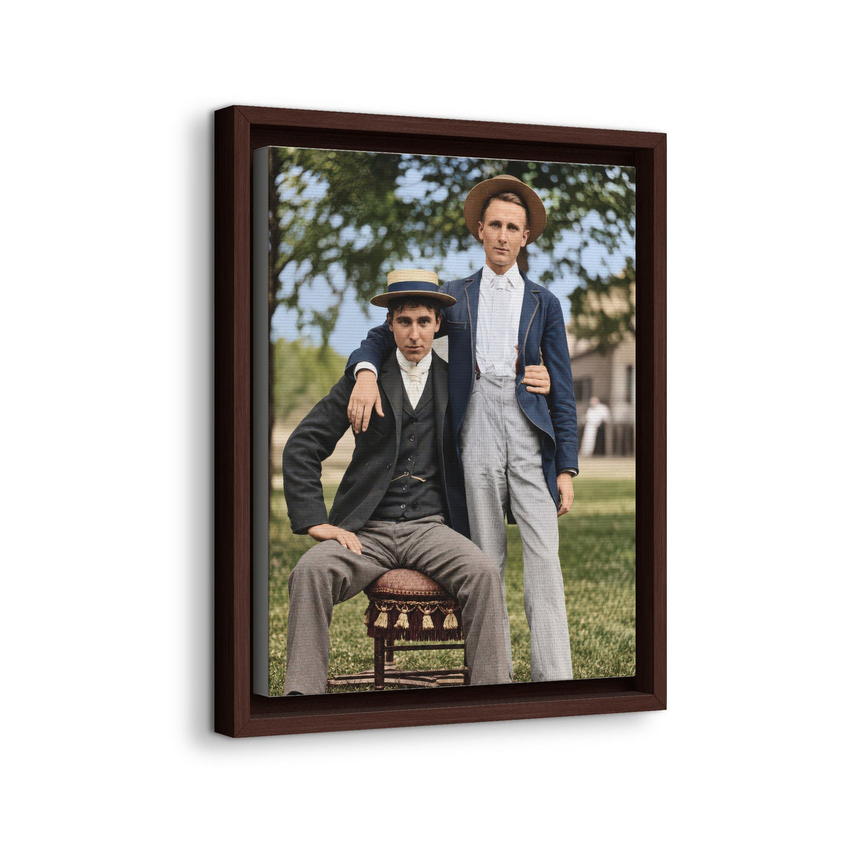 paire 167 | Framed Vintage Photo - Matte Canvas