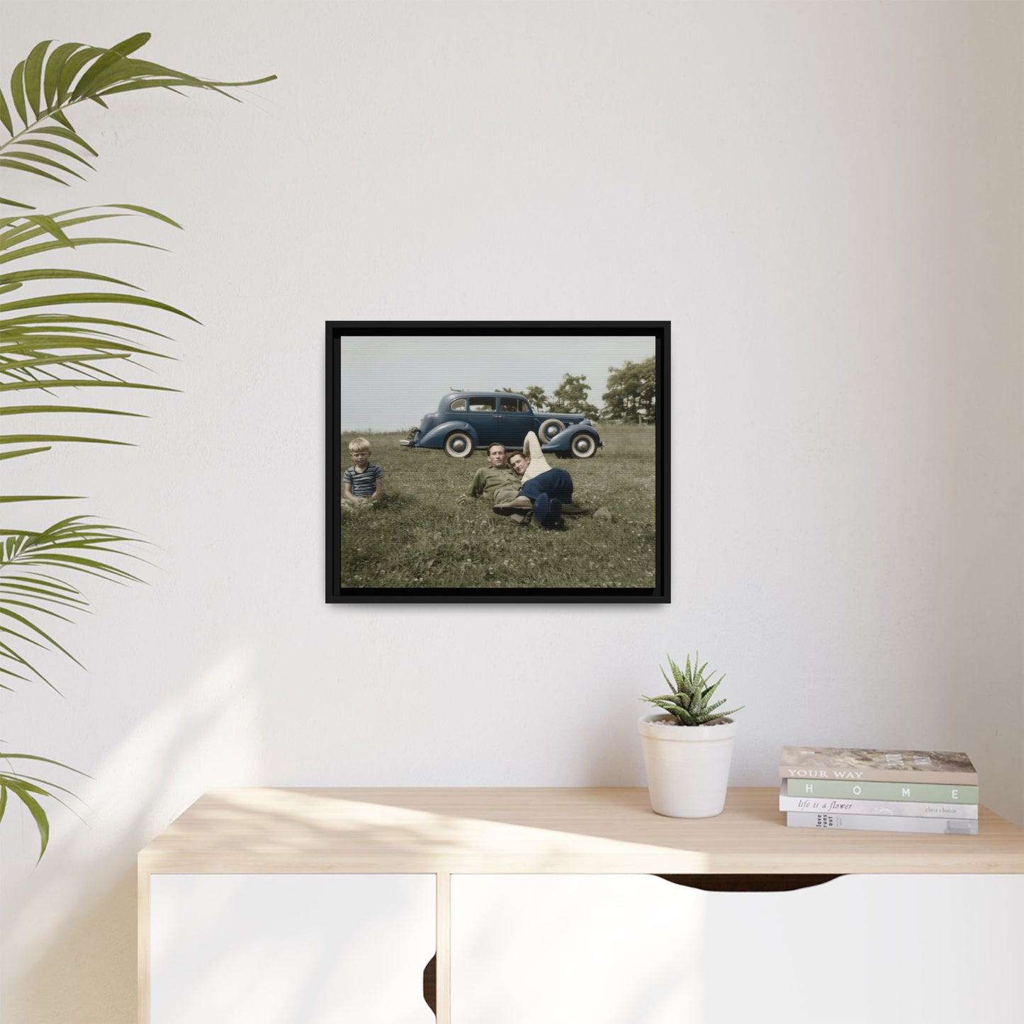 paire 003 | Framed Vintage Photo - Matte Canvas